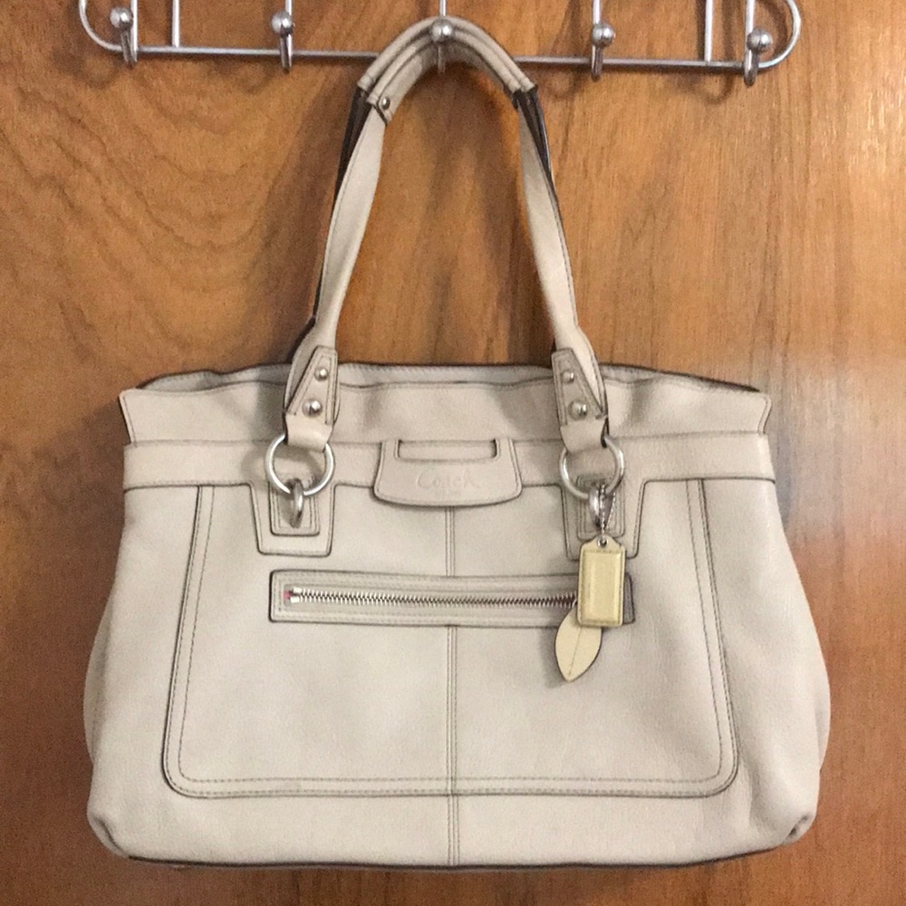 🤍💗 Cream and Pink Large Coach Purse 💗🤍